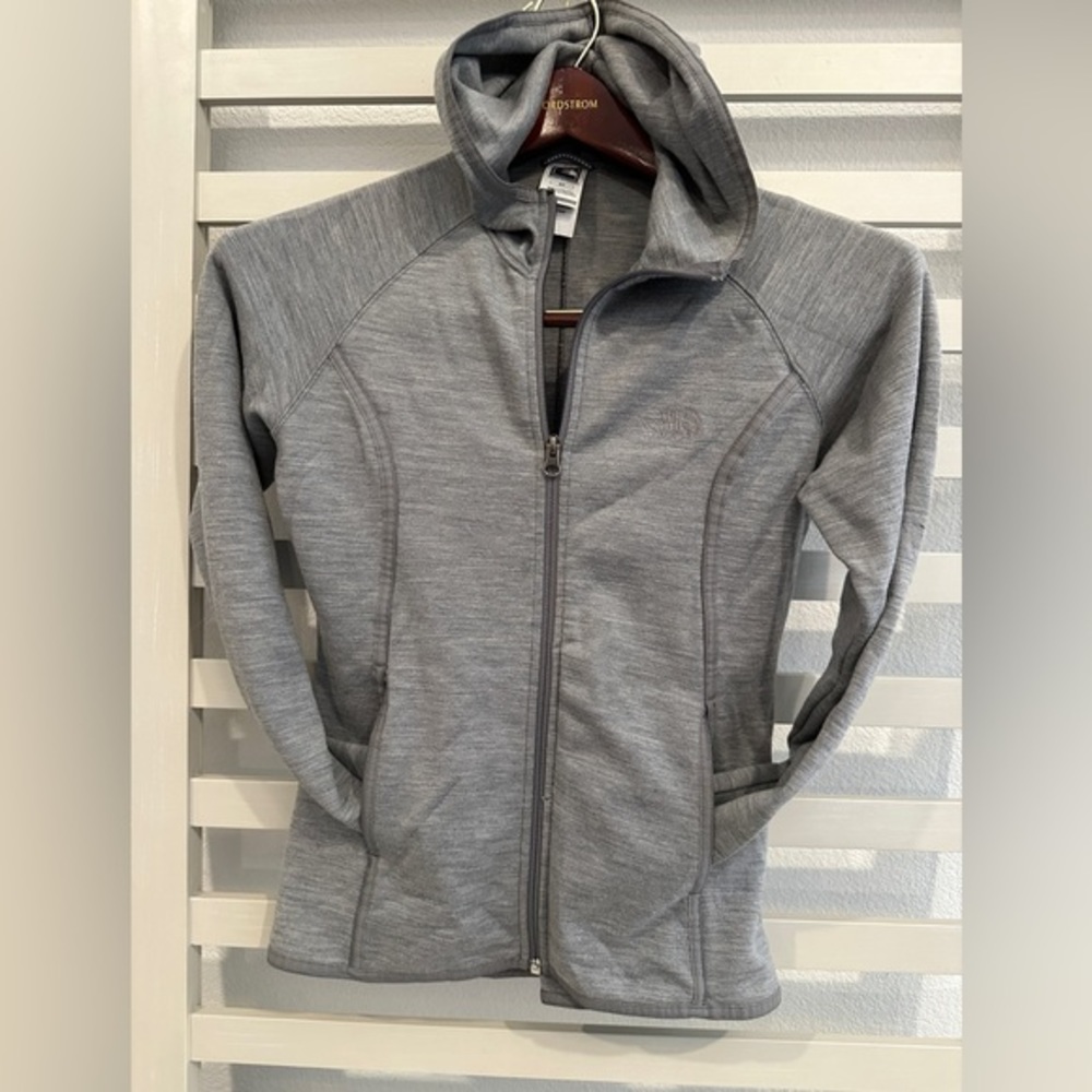 North face women’s hoodie